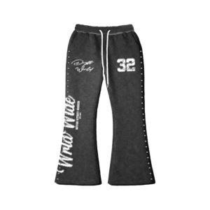 black sweatpants